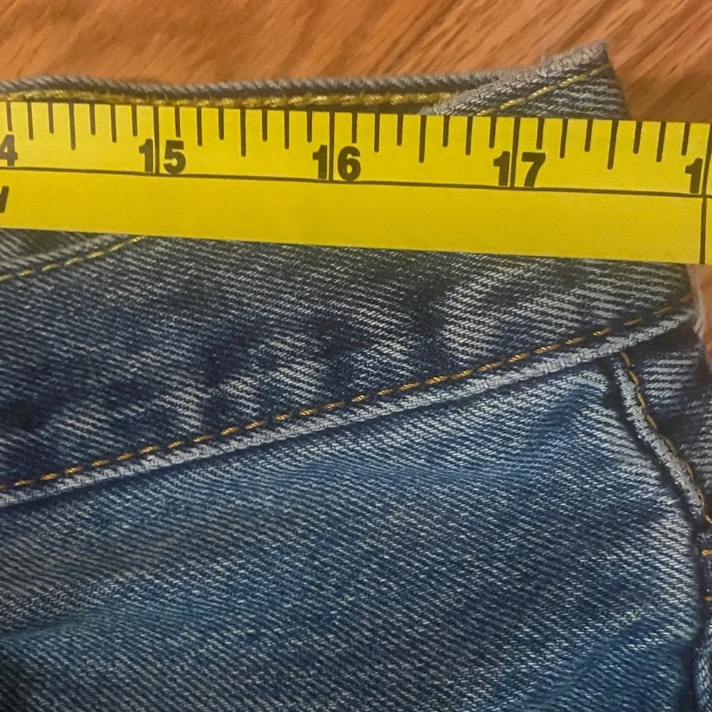 Levi's 550’s Men’s Relaxed Fit Denim Jeans 38